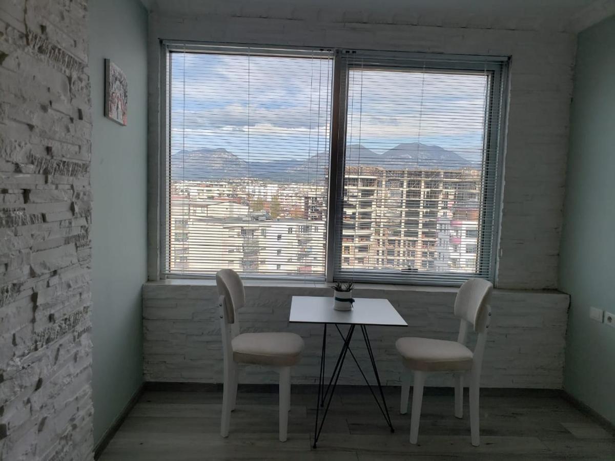 Agroni Rooms Тирана Экстерьер фото